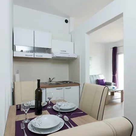 Studio Seget Vranjica 12499a شقة